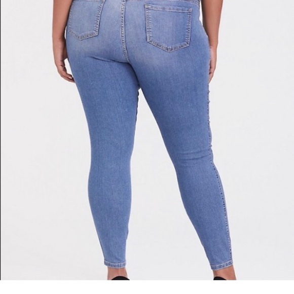 Torrid Premium Jeggings 22R NWT - Picture 3 of 4